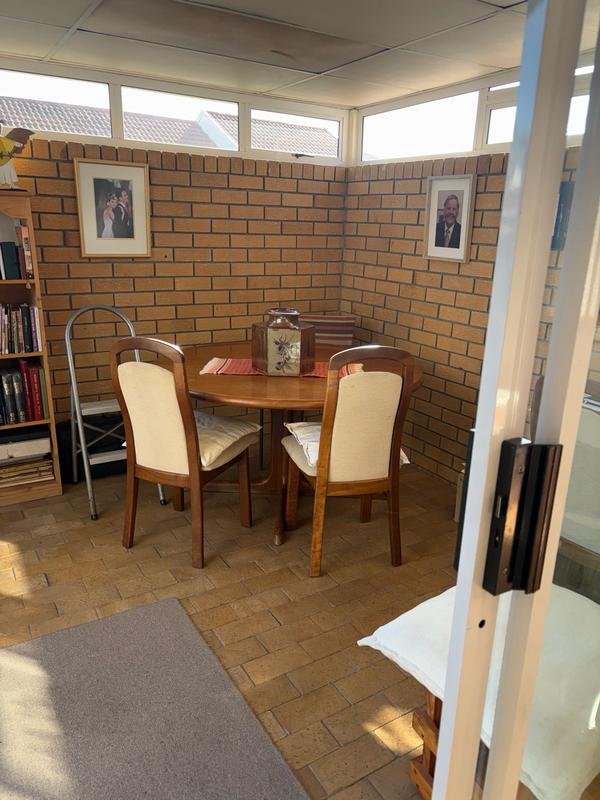 1 Bedroom Property for Sale in Sonstraal Heights Western Cape